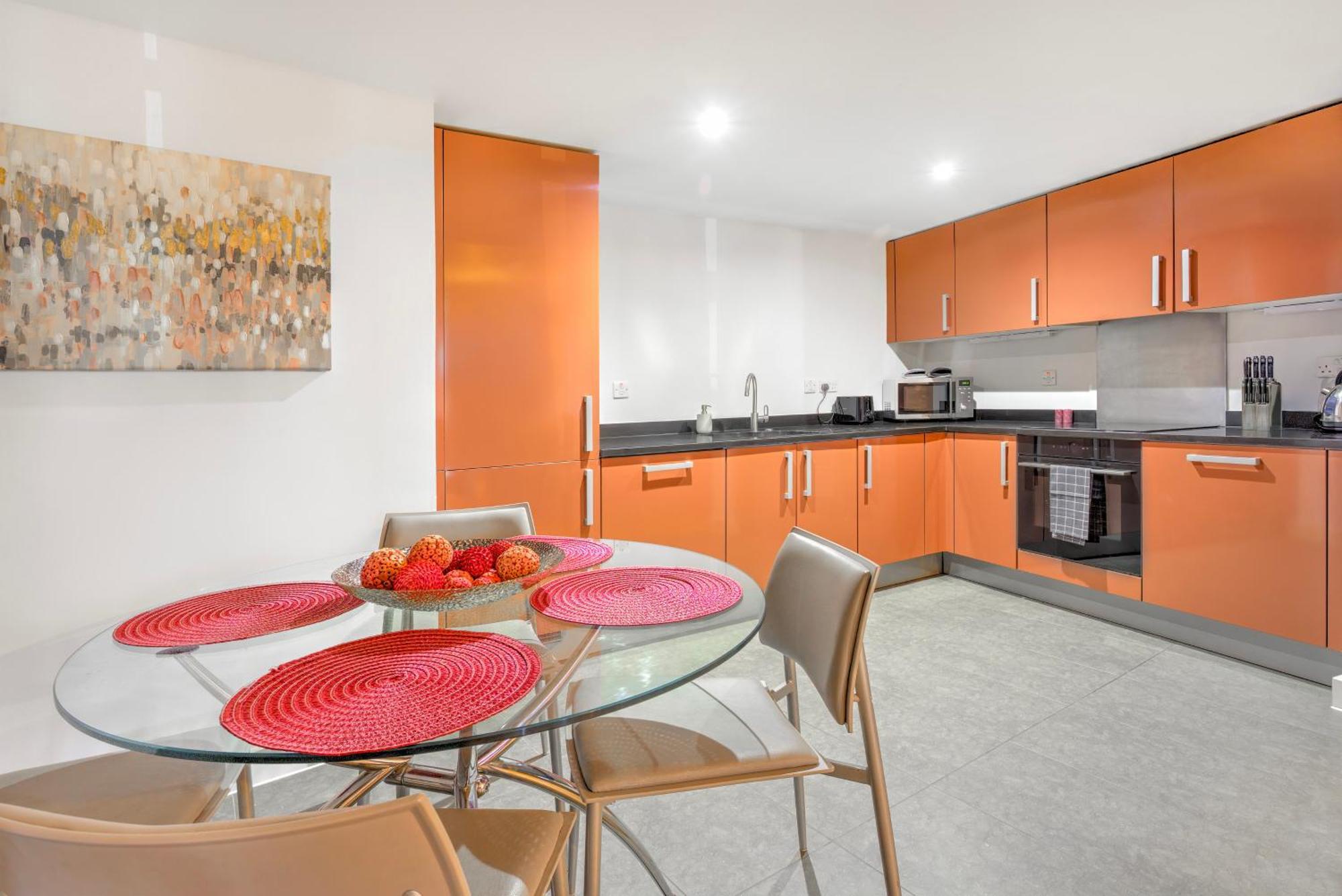 Cozy 1-bed Flat With Gym Access & Charming Vibe Appartamento Londra